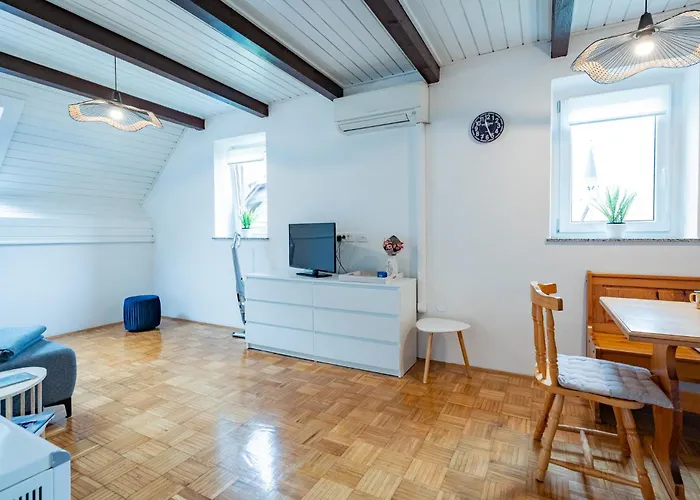 アパート Misty ボヴェツ